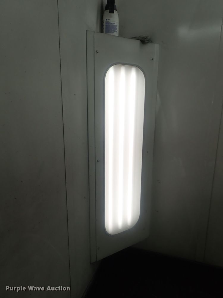 image for item GN9210 1987 Blowtherm EF750 paint booth