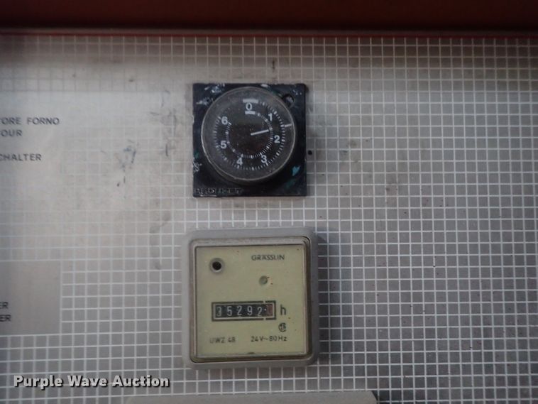 image for item GN9210 1987 Blowtherm EF750 paint booth