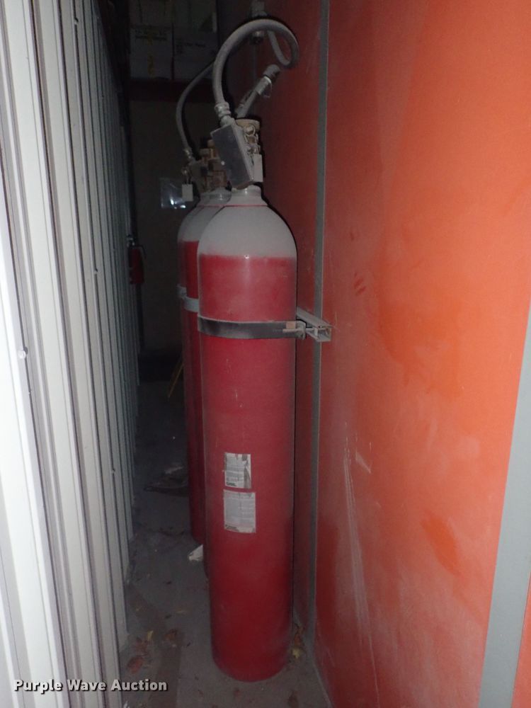 image for item GN9210 1987 Blowtherm EF750 paint booth