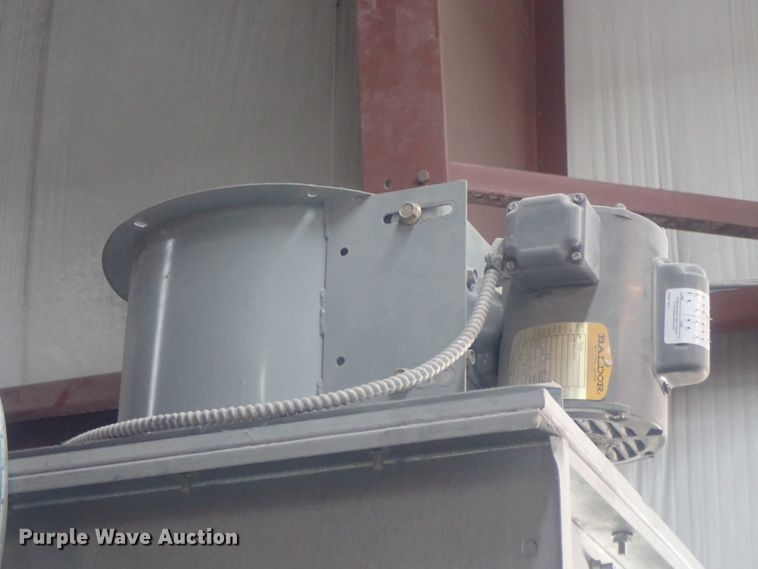 image for item GN9210 1987 Blowtherm EF750 paint booth