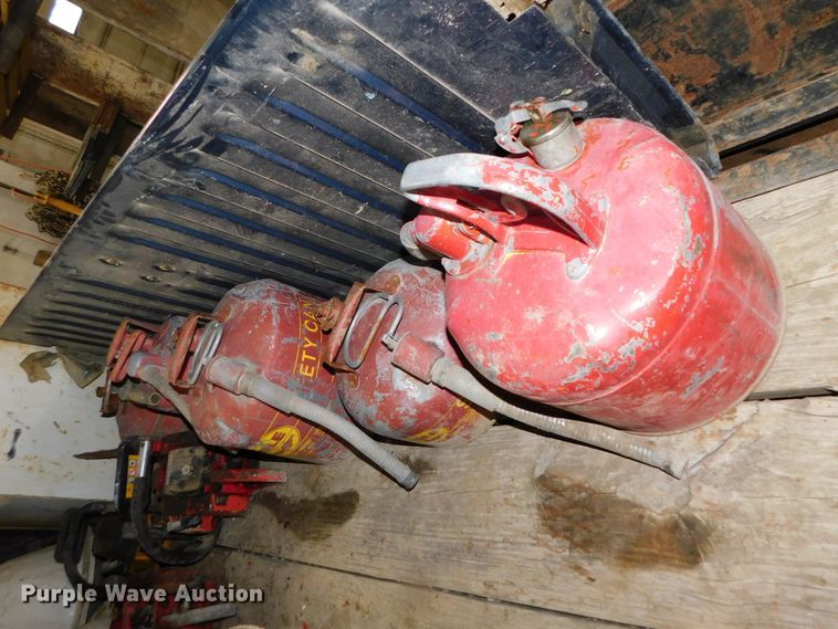 image for item GQ9888 Tools