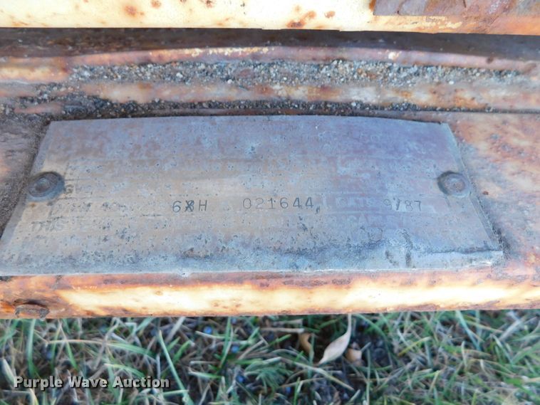 image for item GQ9904 1987 tow dolly