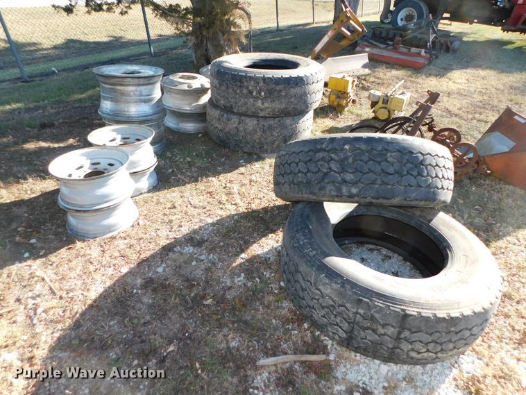 image for item GQ9908 Tires and wheels