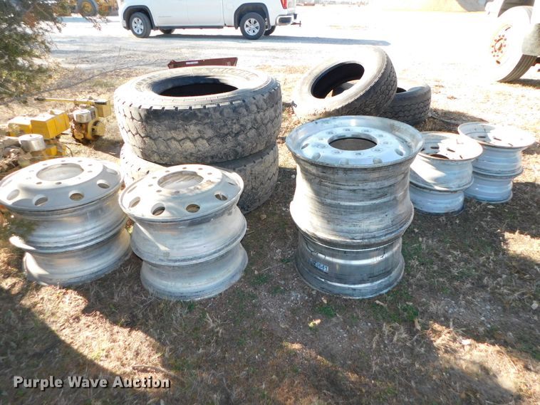 image for item GQ9908 Tires and wheels