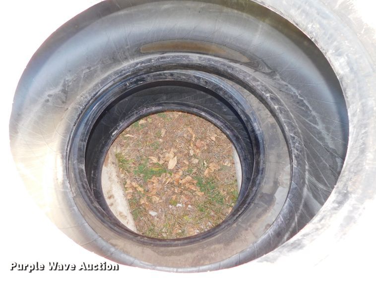 image for item GQ9908 Tires and wheels