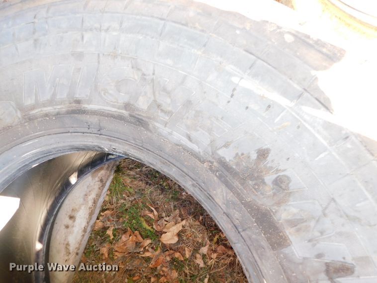 image for item GQ9908 Tires and wheels