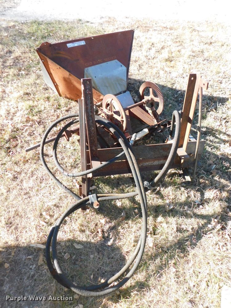 image for item GQ9910 Ag equipment