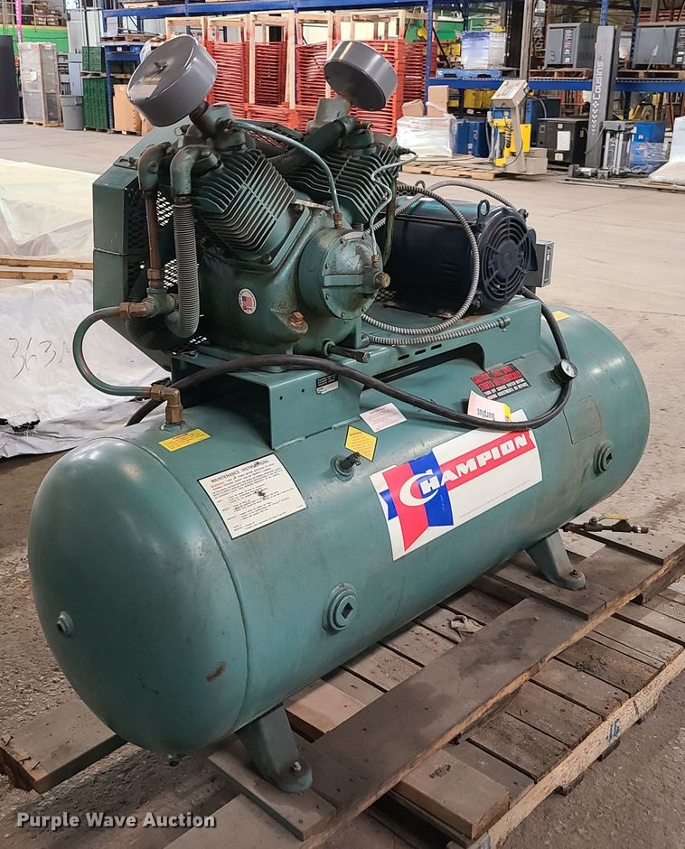 image for item GY9635 Champion HR10-12 air compressor