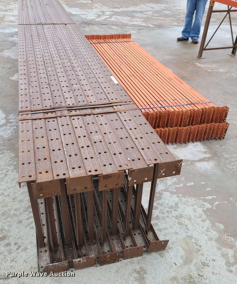 image for item GY9643 Pallet racking