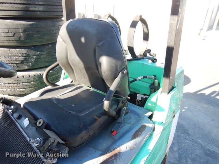 image for item HD9173 Mitsubishi  forklift