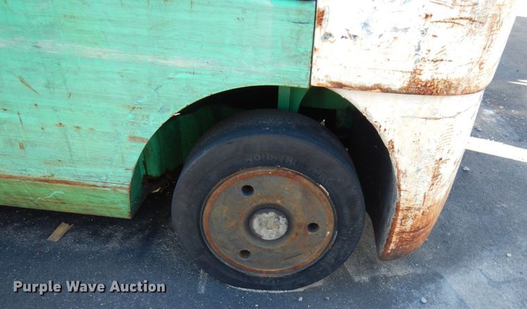 image for item HD9173 Mitsubishi  forklift