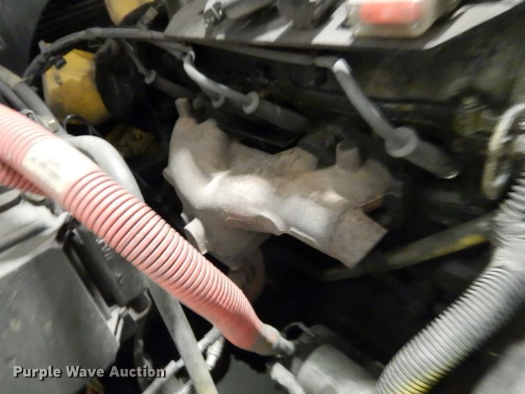 image for item HD9175 Yale GLC050VXNVSE094  forklift