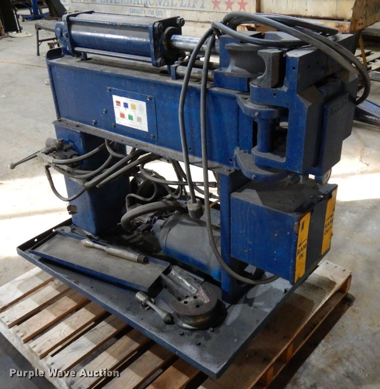 image for item HD9223 Ben Pearson tubing bender