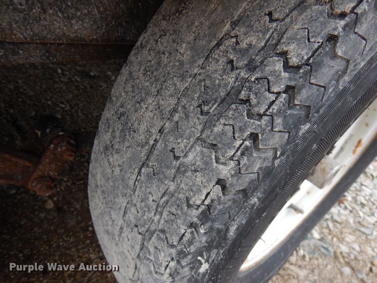 image for item HD9225 2007 PJ utility trailer