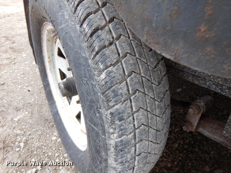 image for item HD9225 2007 PJ utility trailer