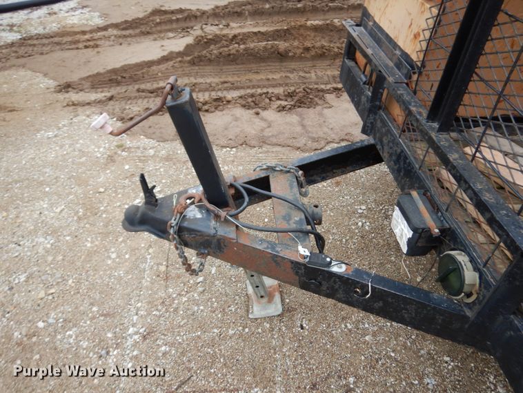 image for item HD9226 2004 Top 3 utility trailer
