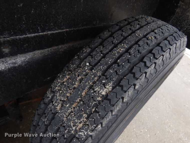 image for item HD9226 2004 Top 3 utility trailer