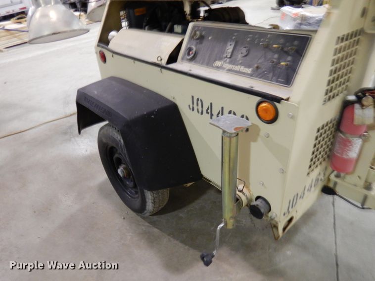 image for item HD9233 2005 Ingersoll Rand Lightsource  light plant