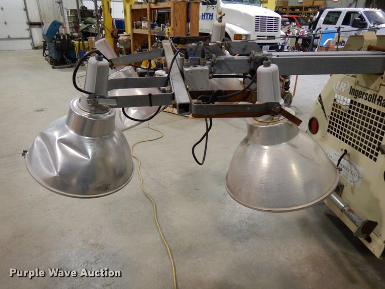 image for item HD9233 2005 Ingersoll Rand Lightsource  light plant