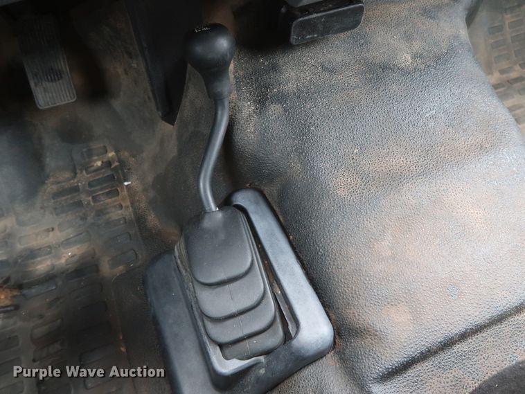 image for item HK9625 2012 Ford F450 Super Duty XL  flatbed truck