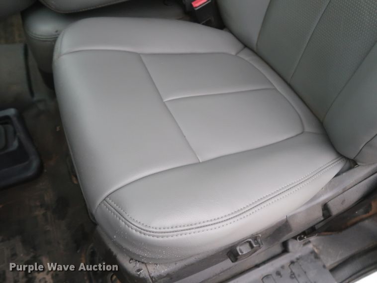 image for item HK9625 2012 Ford F450 Super Duty XL  flatbed truck