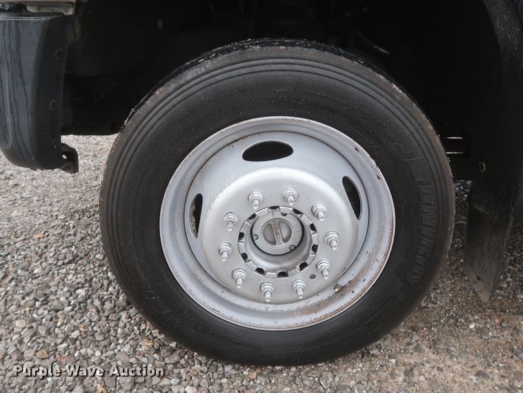 image for item HK9625 2012 Ford F450 Super Duty XL  flatbed truck