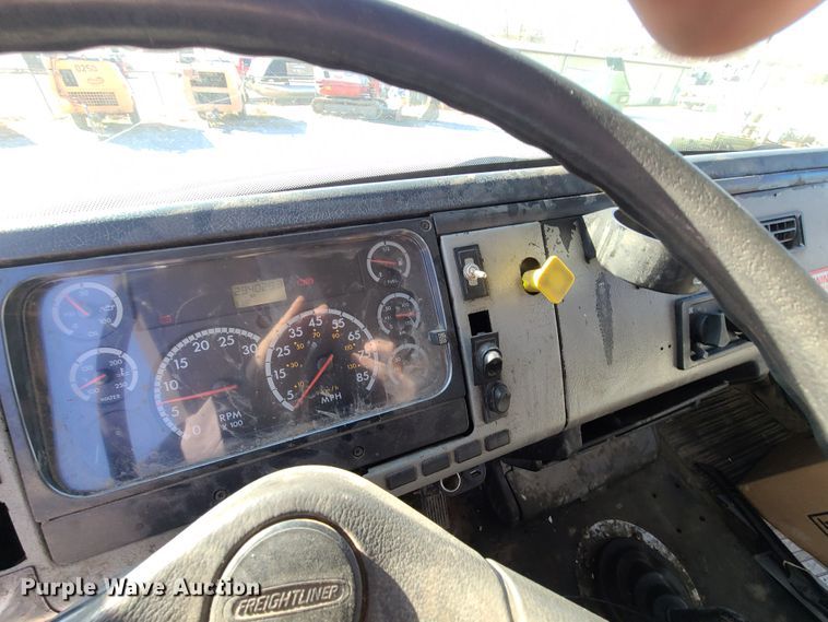 image for item HM9336 2001 Freightliner FL70  service truck with crane