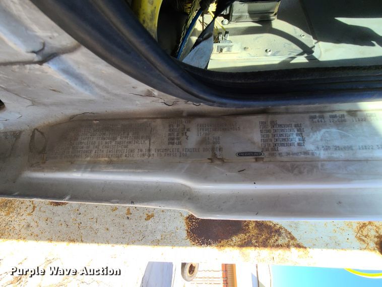 image for item HM9336 2001 Freightliner FL70  service truck with crane