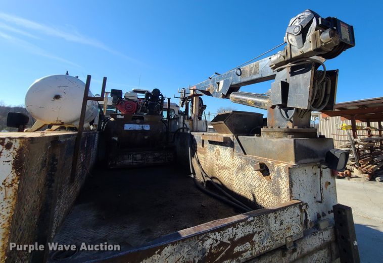 image for item HM9336 2001 Freightliner FL70  service truck with crane