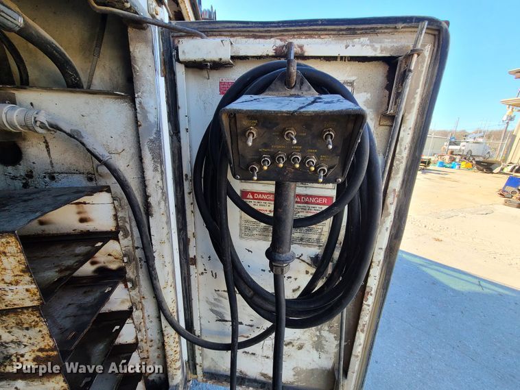 image for item HM9336 2001 Freightliner FL70  service truck with crane