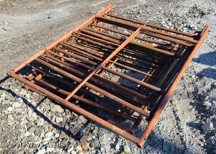 image for item HM9344 (15) pieces of scaffolding