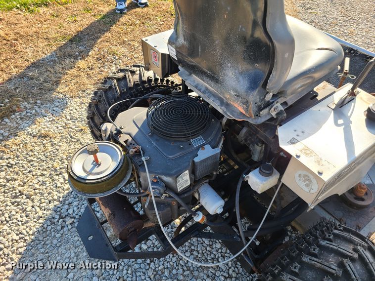 image for item HM9352 Dixie Chopper ZTR lawn mower