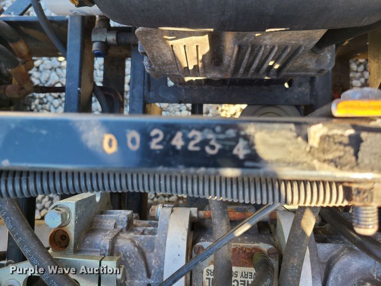 image for item HM9352 Dixie Chopper ZTR lawn mower