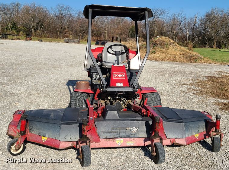 image for item HM9353 Toro Groundsmaster 455D  lawn mower
