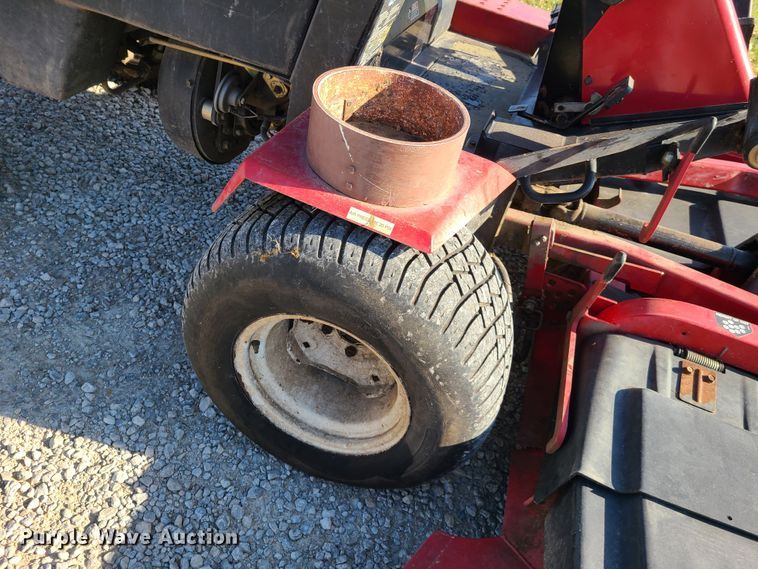 image for item HM9353 Toro Groundsmaster 455D  lawn mower