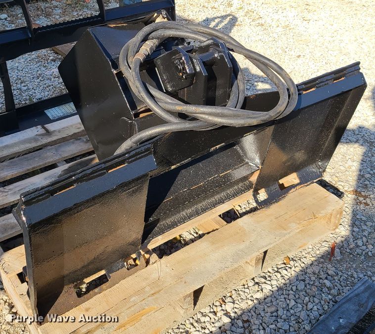 image for item HM9358 Lowe 1200E skid steer auger