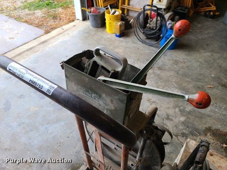 image for item HM9361 Tools