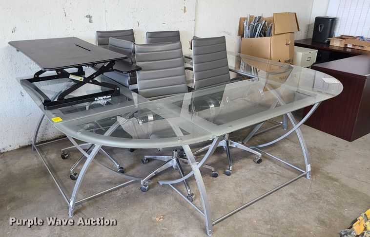 image for item HM9362 Furniture