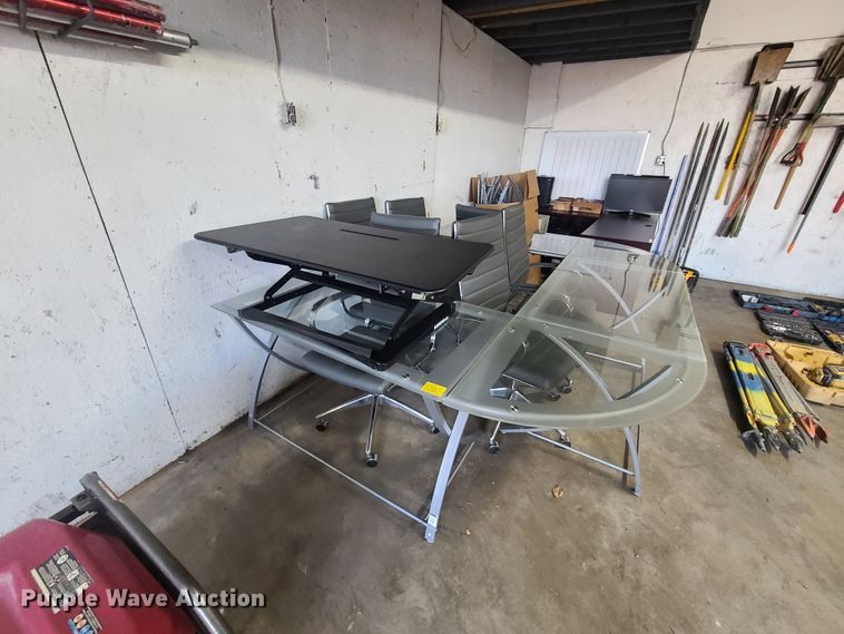 image for item HM9362 Furniture