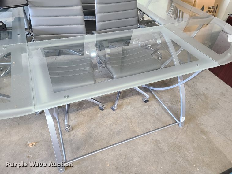 image for item HM9362 Furniture