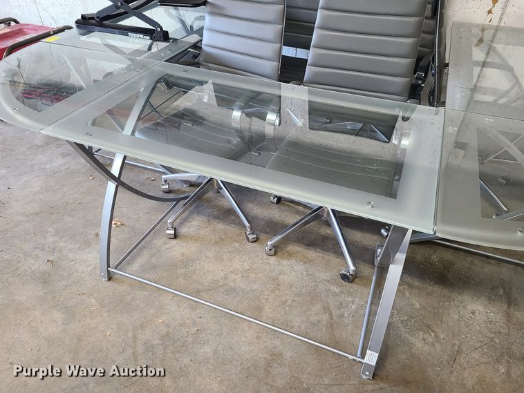 image for item HM9362 Furniture