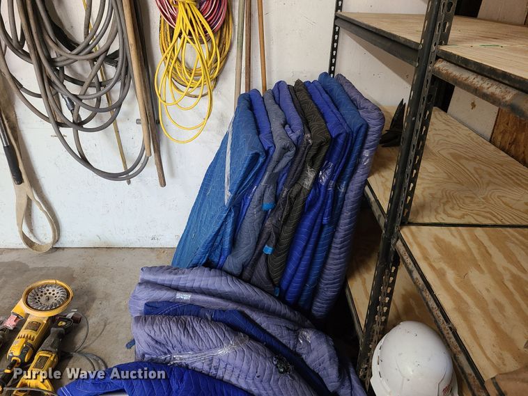 image for item HM9362 Furniture