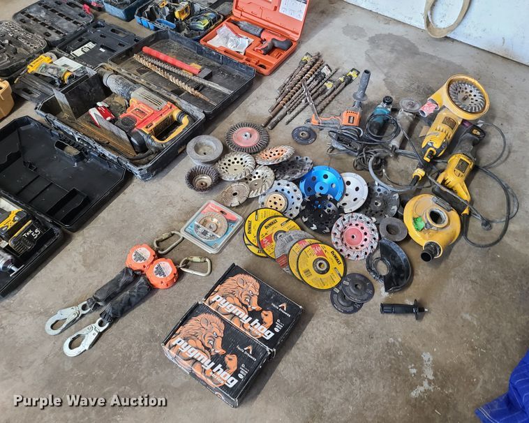 image for item HM9370 Tools