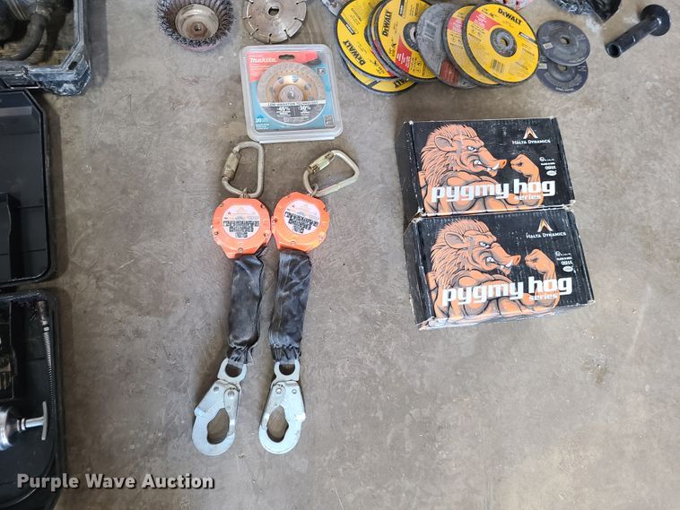 image for item HM9370 Tools