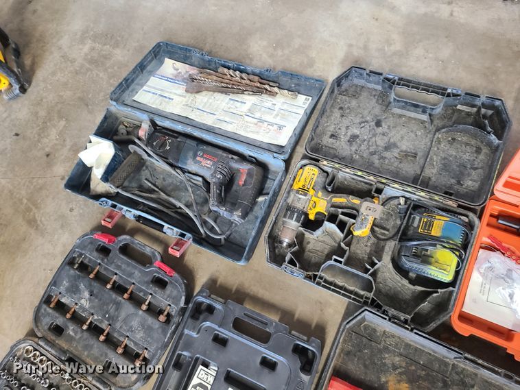 image for item HM9370 Tools