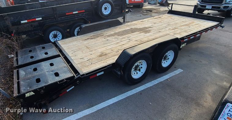 image for item HM9372 2017 Big Tex equipment trailer