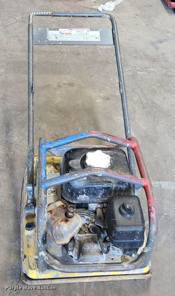 image for item HM9375 Wacker plate compactor