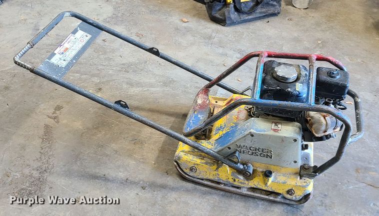 image for item HM9375 Wacker plate compactor