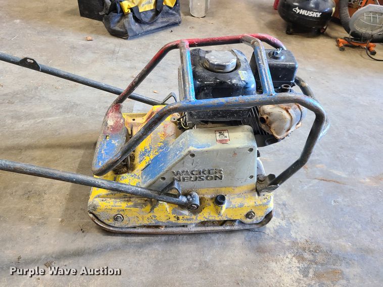 image for item HM9375 Wacker plate compactor