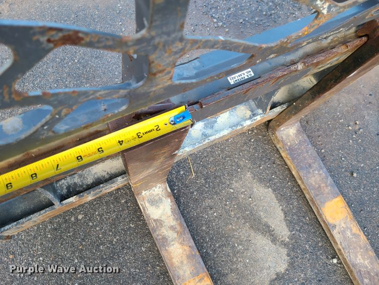 image for item HM9376 Skid steer pallet forks